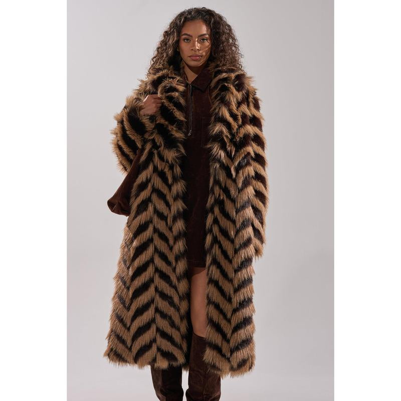 AUTUMN FAUX FUR COAT